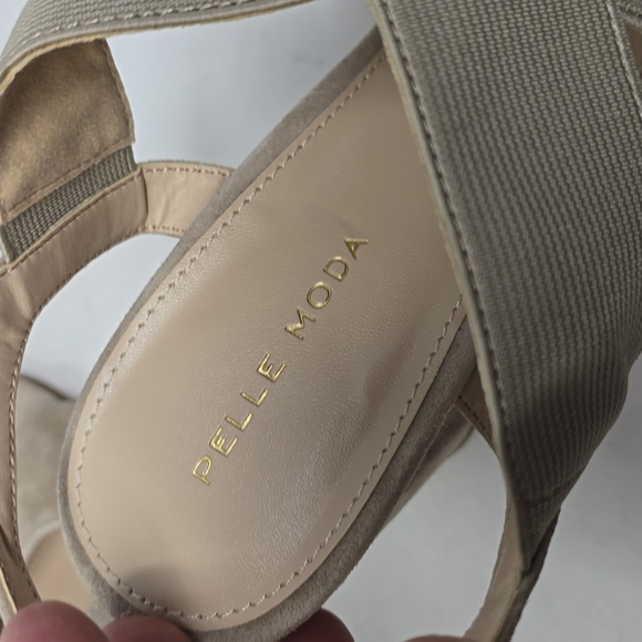 Pelle Moda Nolyn Strapy Block Sandals Taupe Color Size 10M - Picture 7 of 7